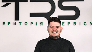 РОМАН ЖУПНИК – МЕНЕДЖЕР З ПРОДАЖУ фото